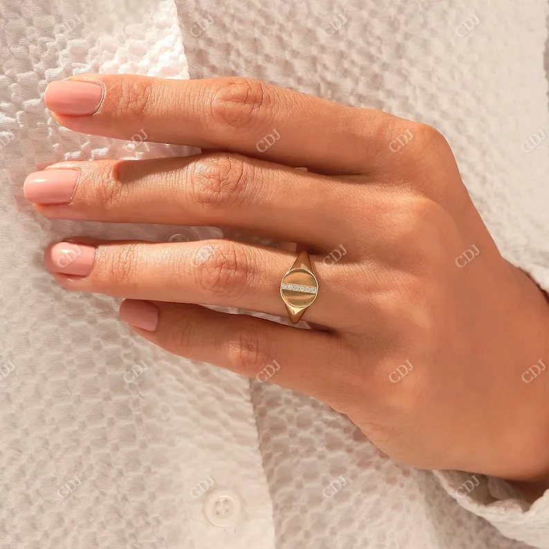 0.06CTW Lab Grown Diamond Signet Ring