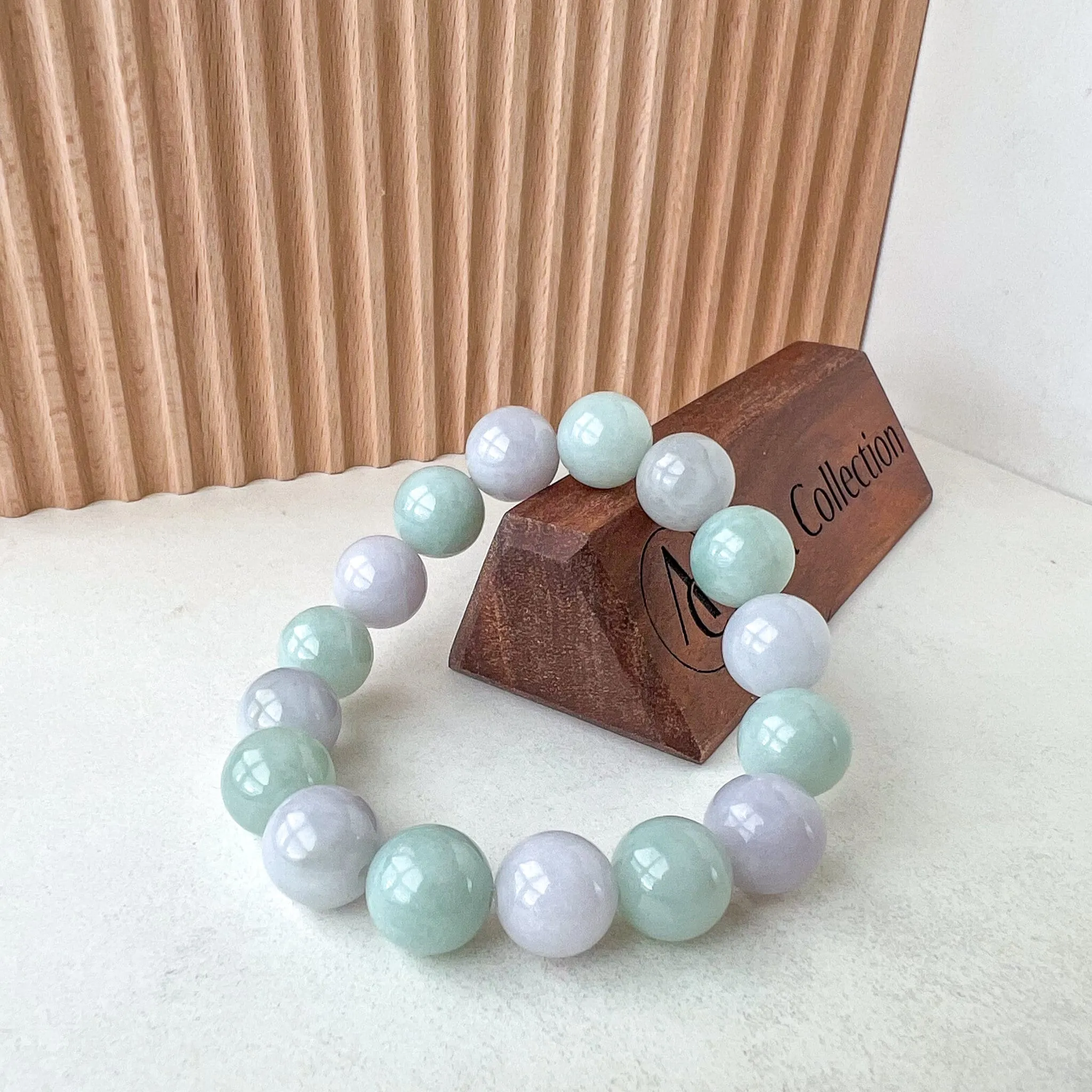 13.0 mm Jadeite Jade Light Lavender Purple and Green Bracelet, YGR-0223-1705612522