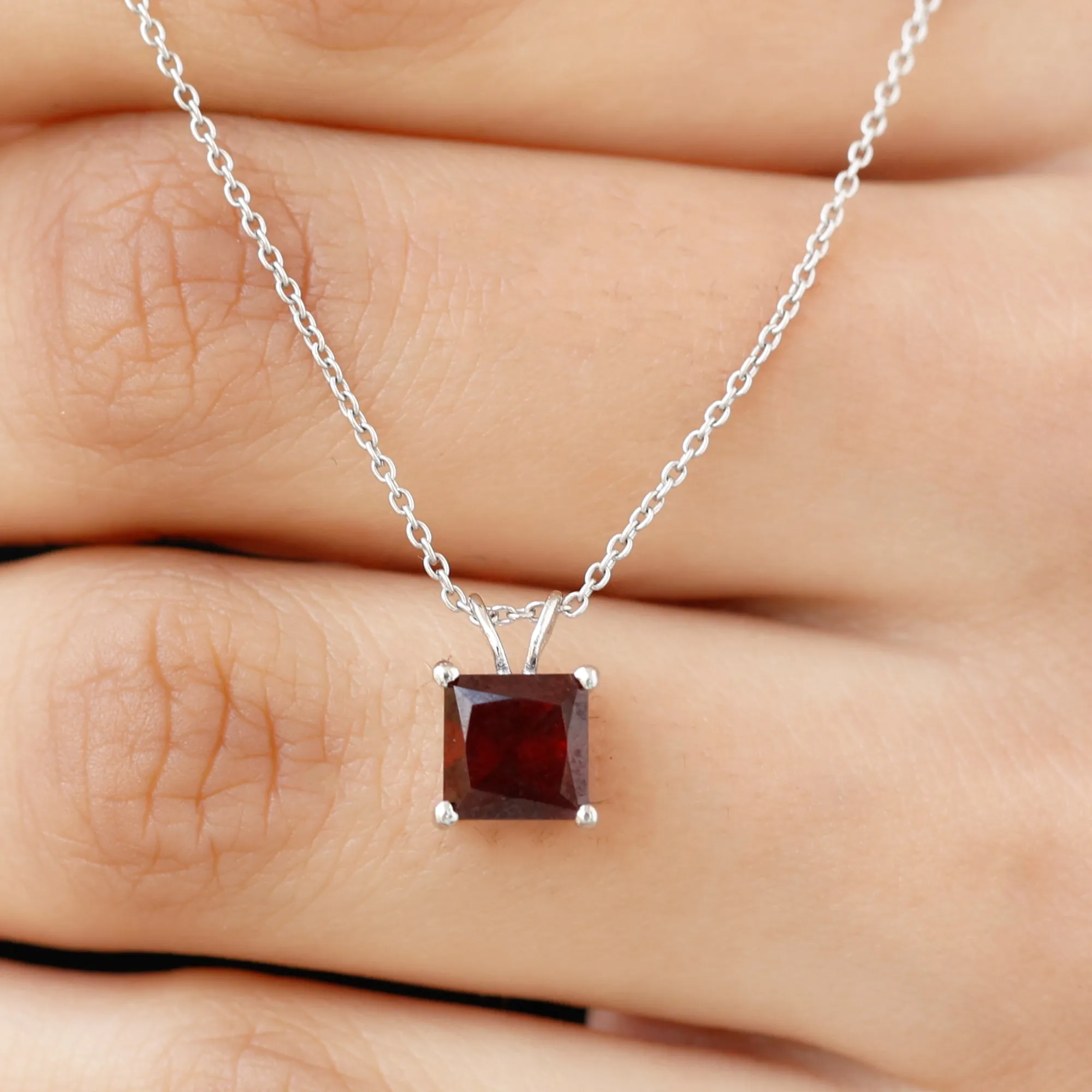 1.50 CT Princess Cut Garnet Solitaire Pendant