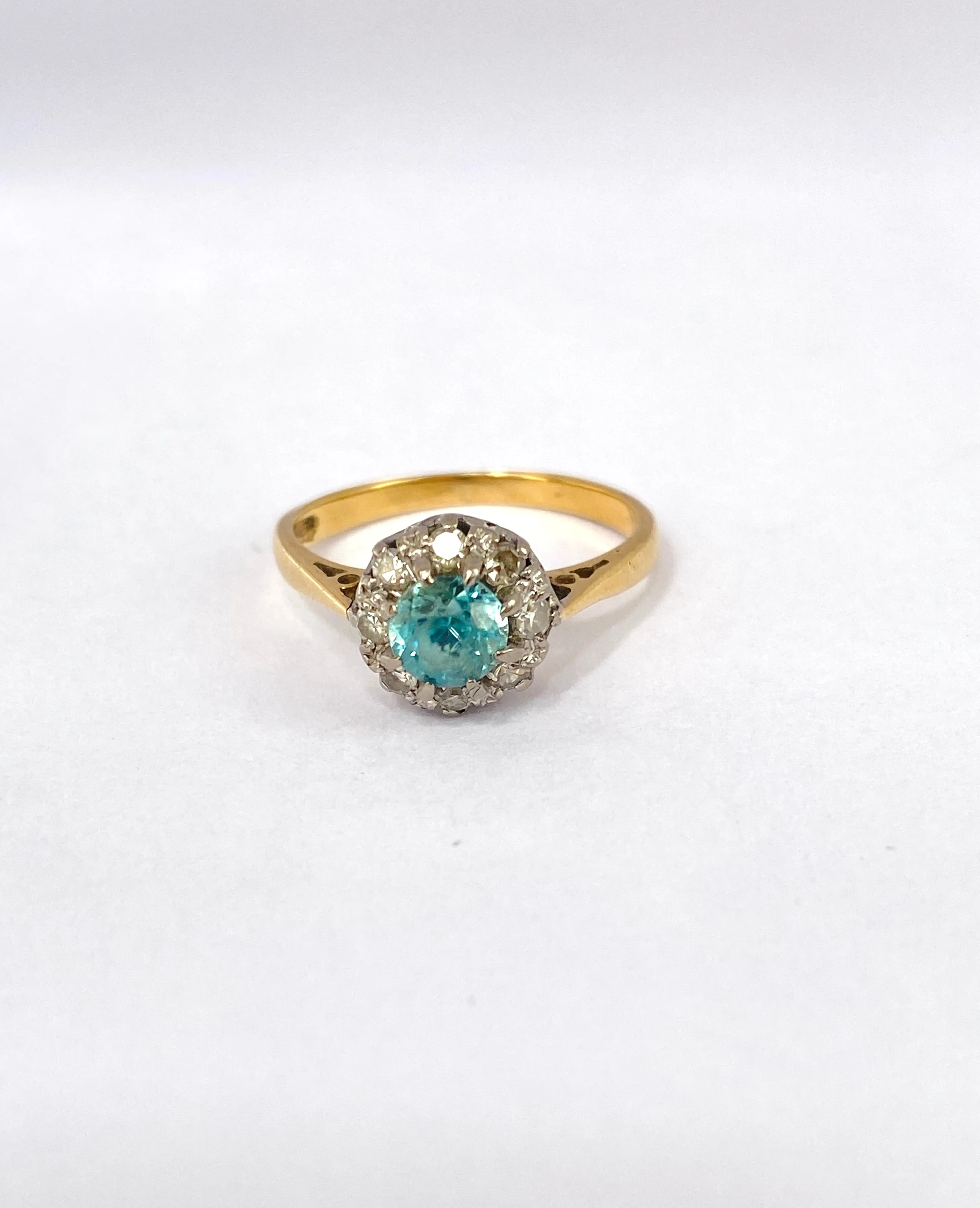 18ct Gold, Art Deco (1940s) Blue Zircon and Diamond Cluster Ring