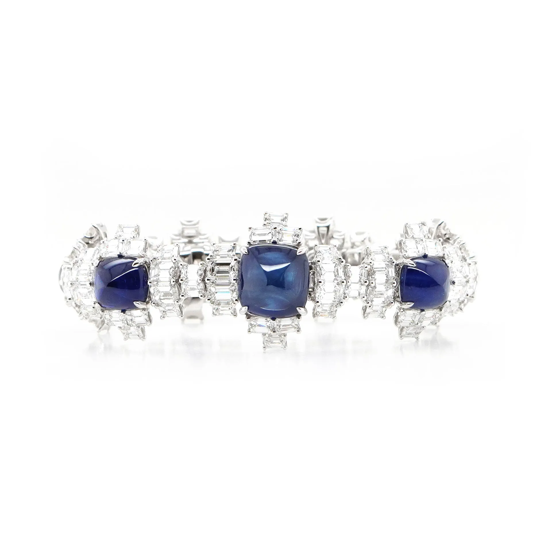 29.62 cts Blue Sapphire with Diamond Bracelet (ENQUIRE)