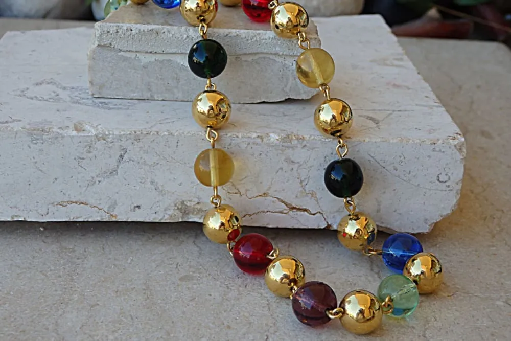 Acrylic necklace