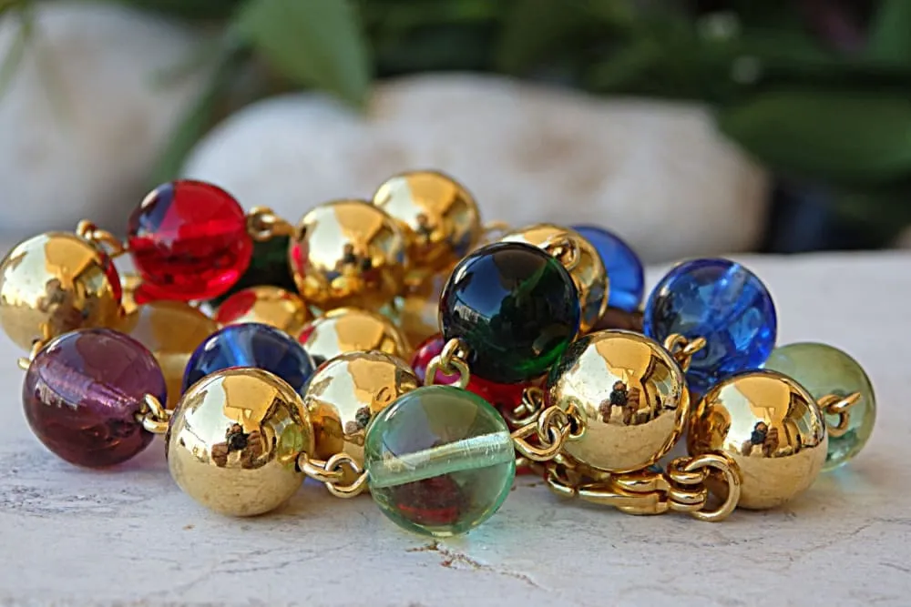 Acrylic necklace