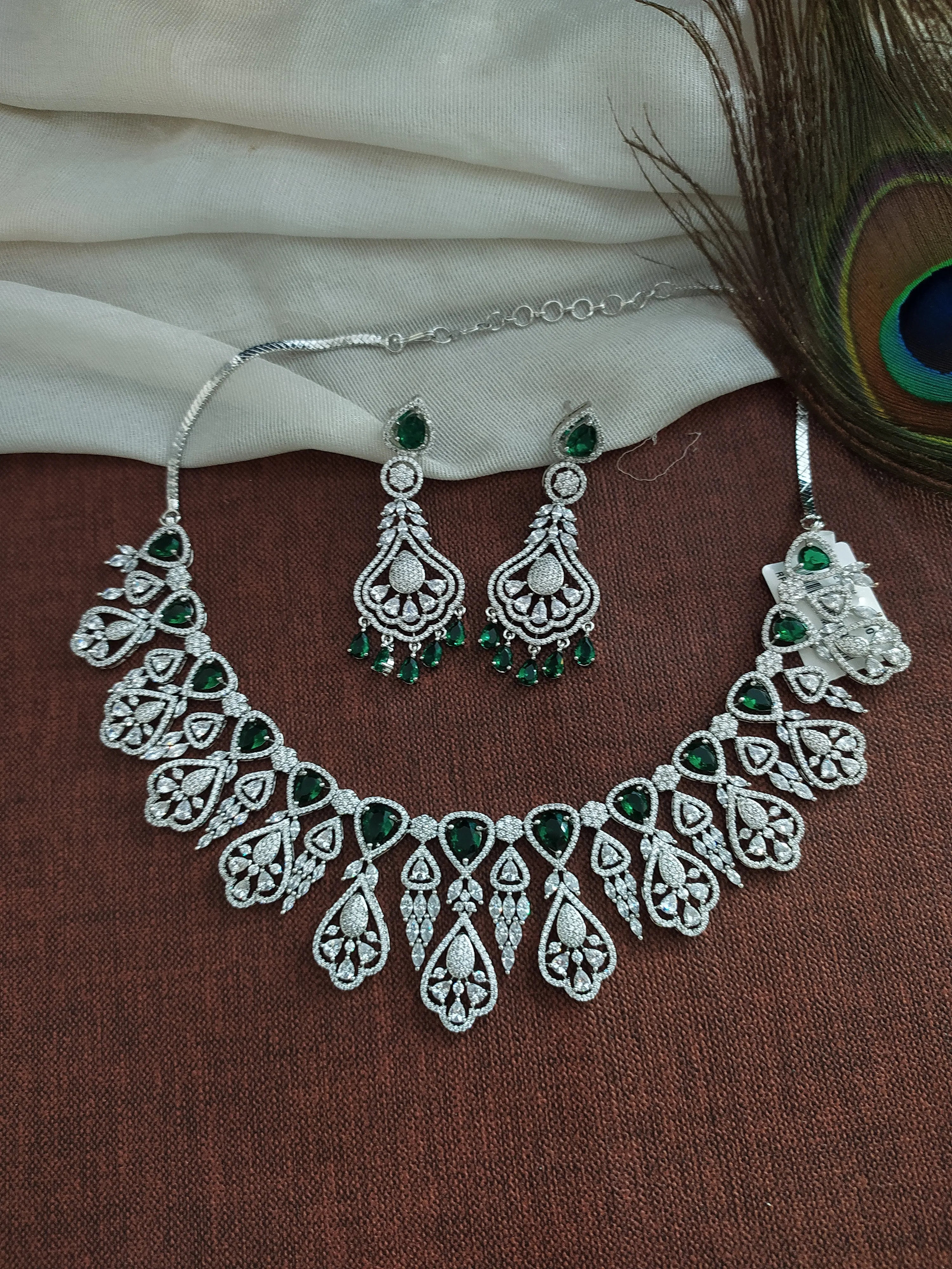 AD & Zircon Necklace Set In Ruby & Green Color