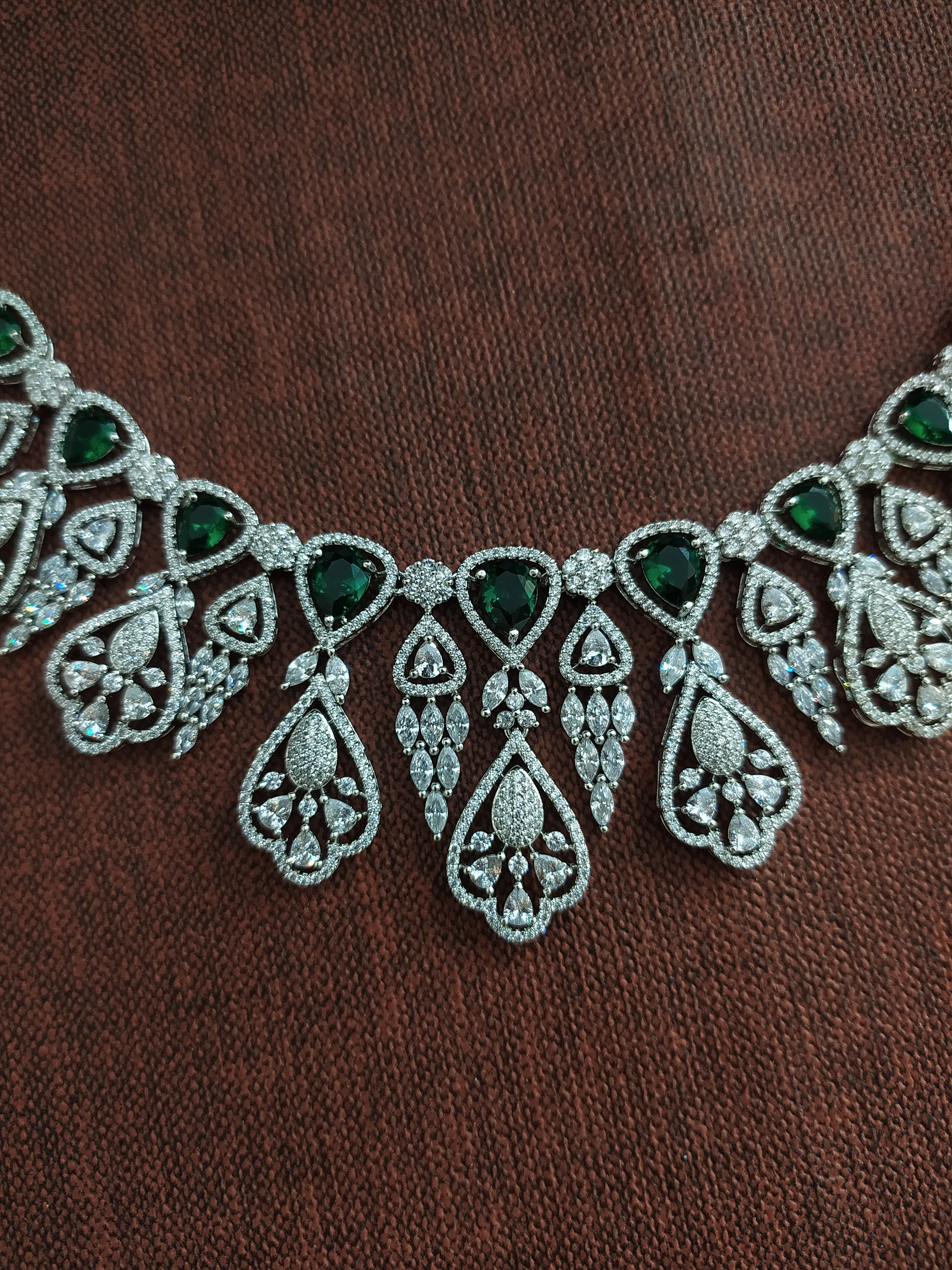 AD & Zircon Necklace Set In Ruby & Green Color