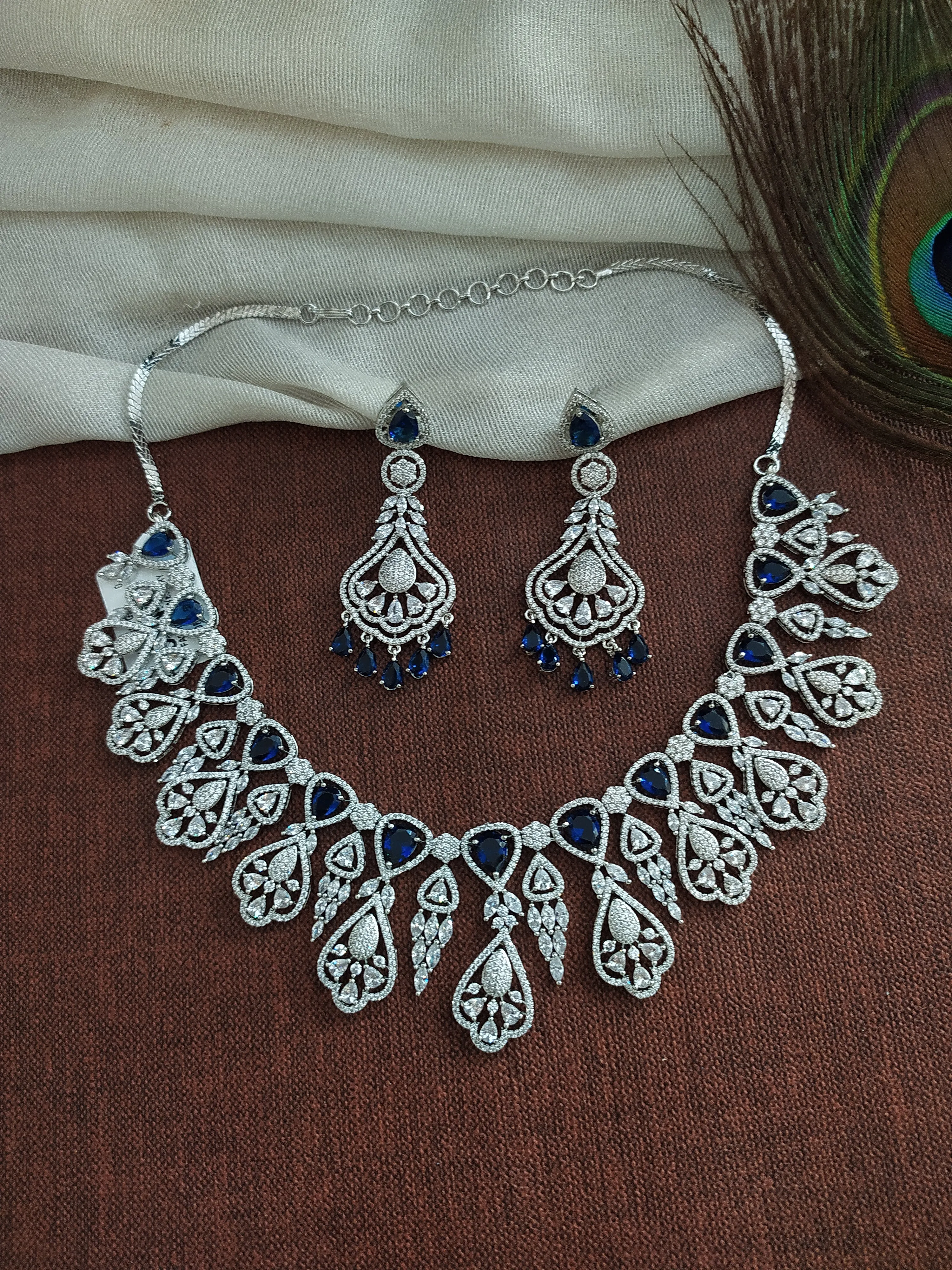AD & Zircon Necklace Set In Ruby & Green Color