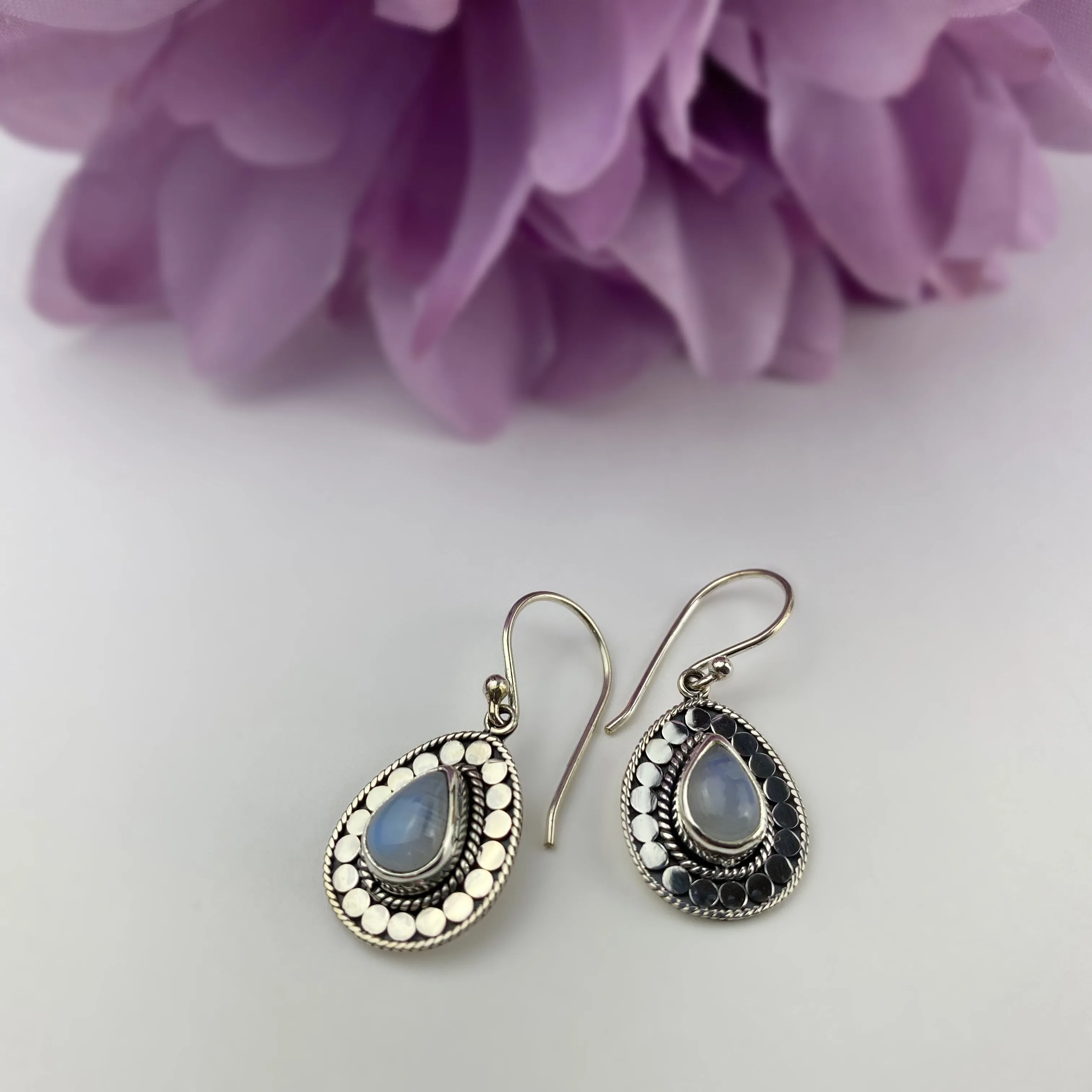 Antheia Earrings - VE683