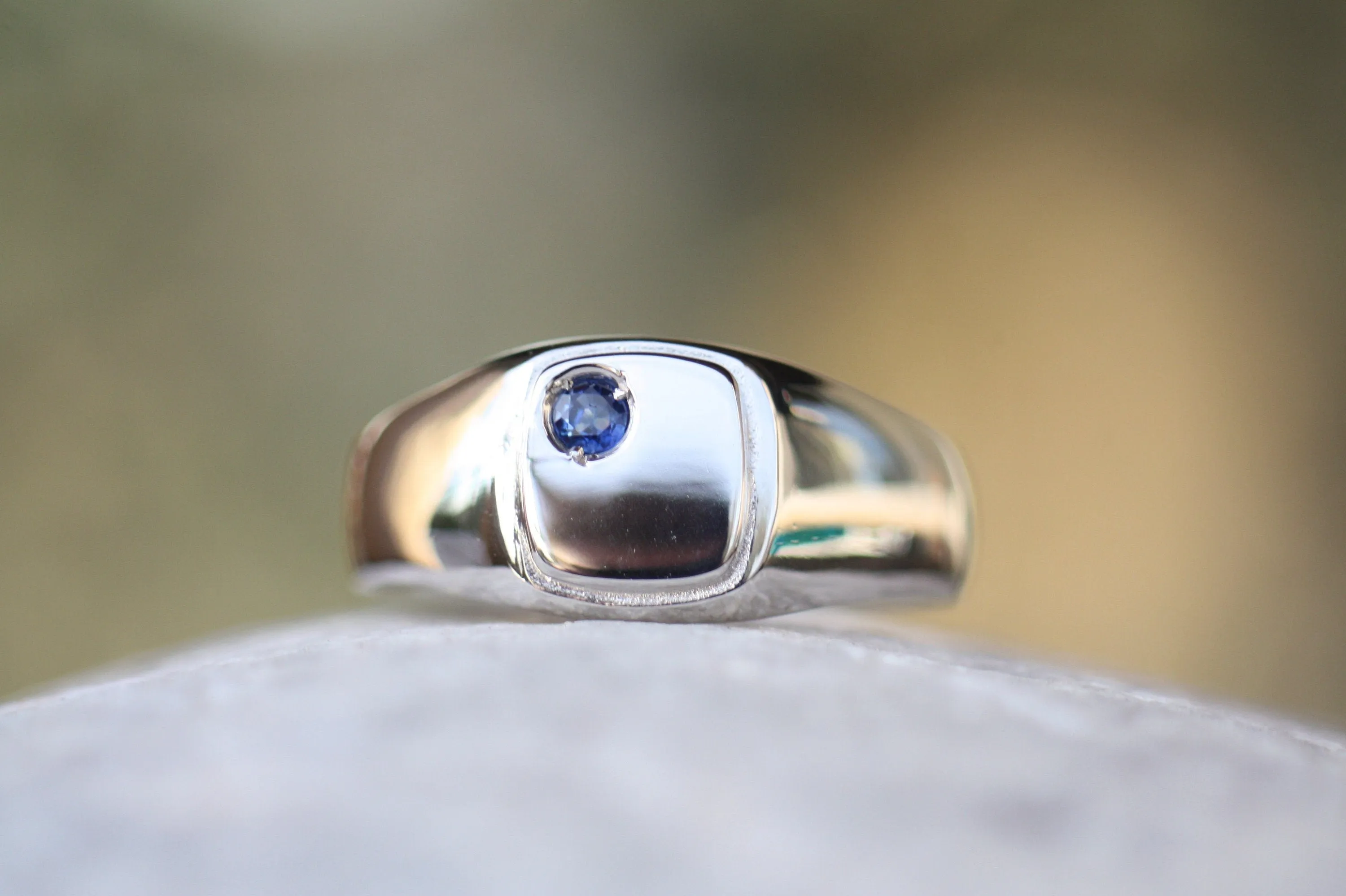Blue Sapphire Signet ring