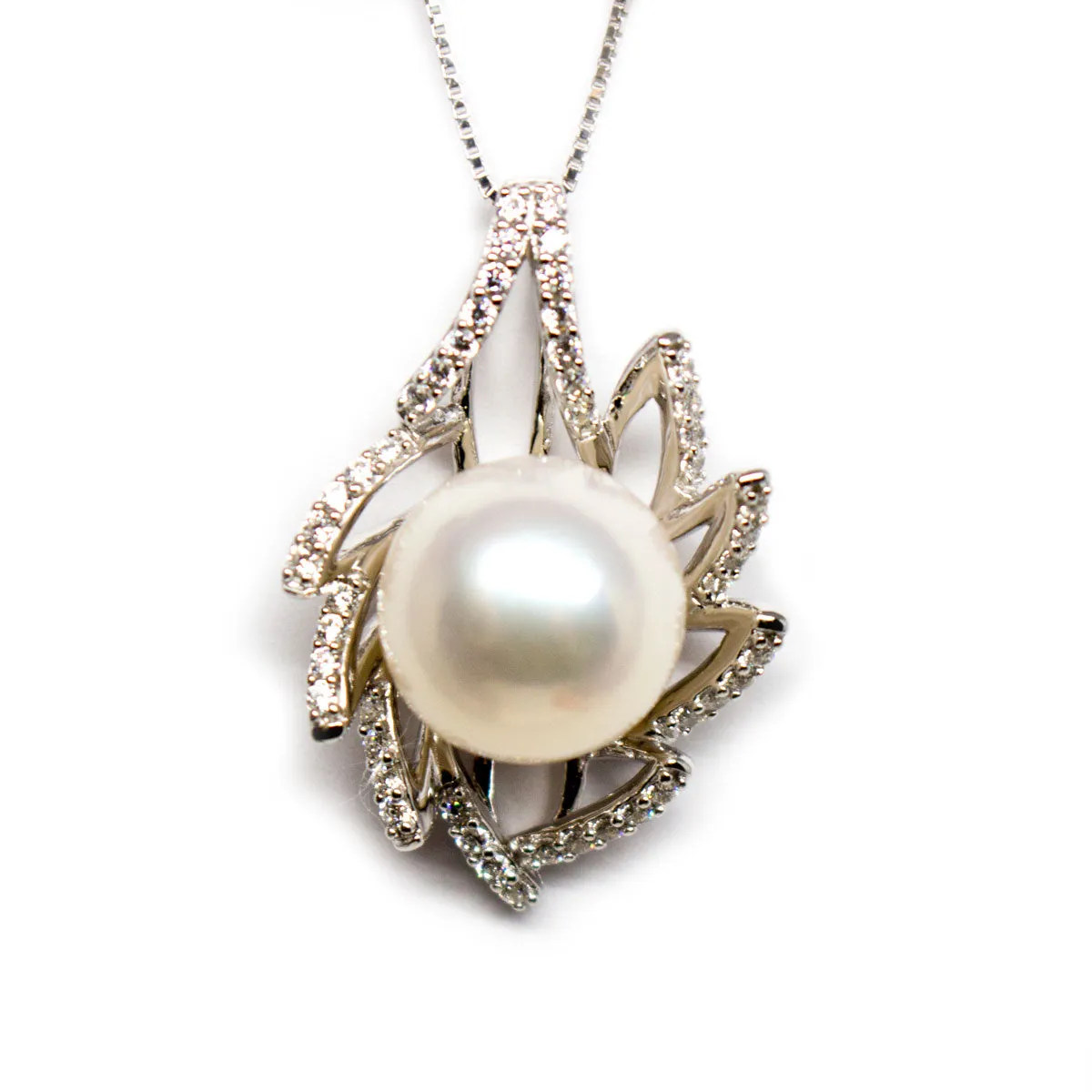 Burning Flame Edison Pearl Necklace