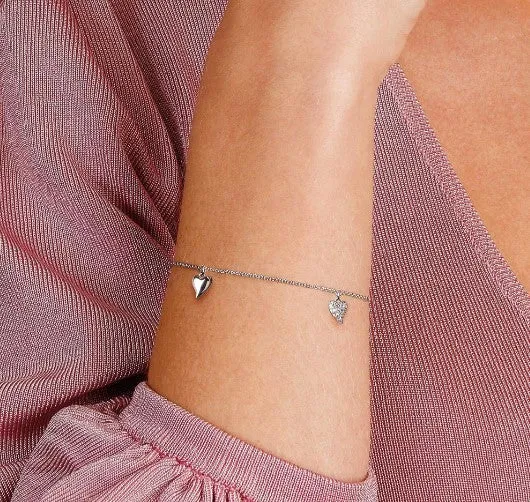 Desire Lust Precious Pavé Heart Station Bracelet