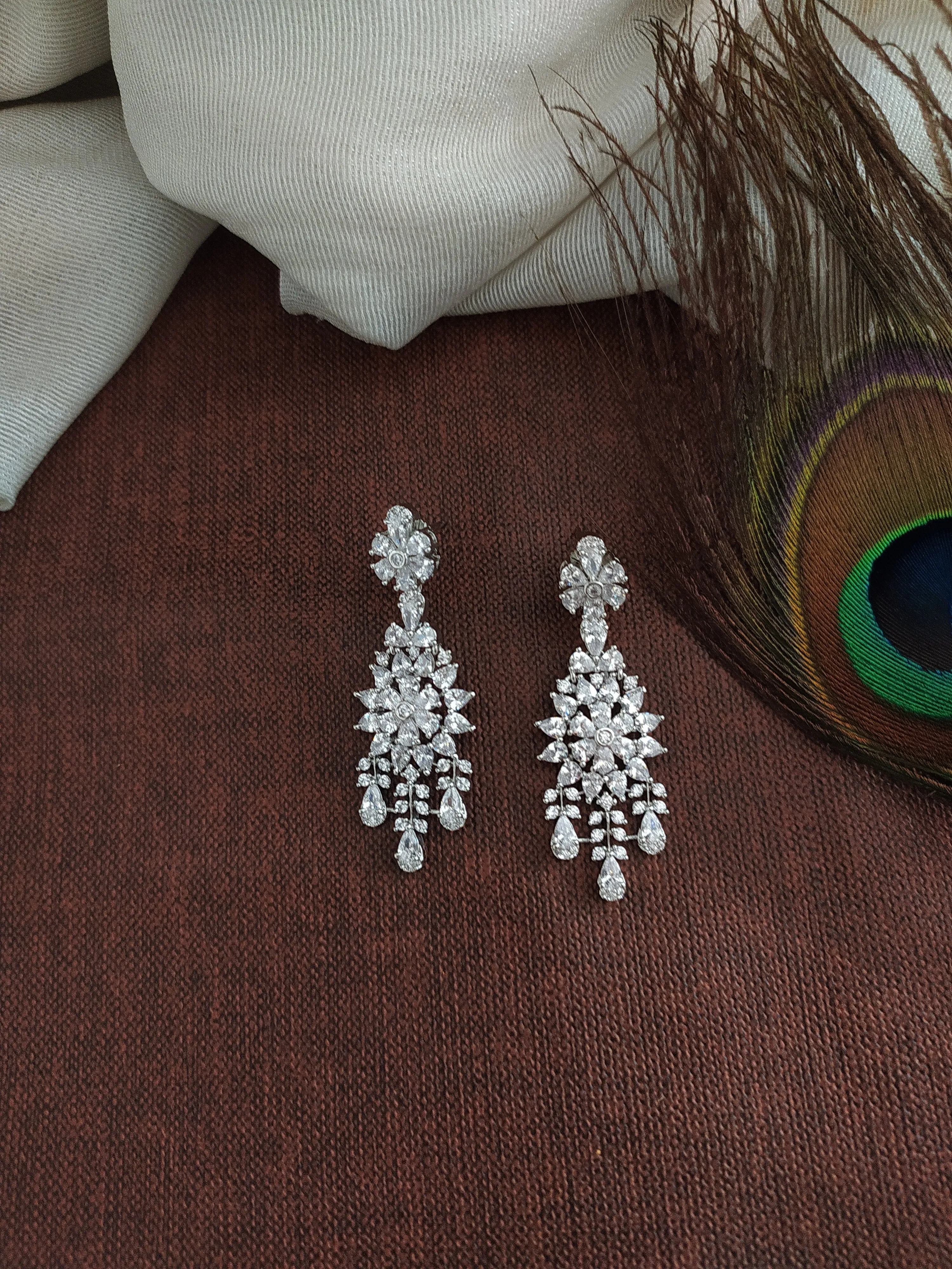 Diamond Look Zircon Necklace Set