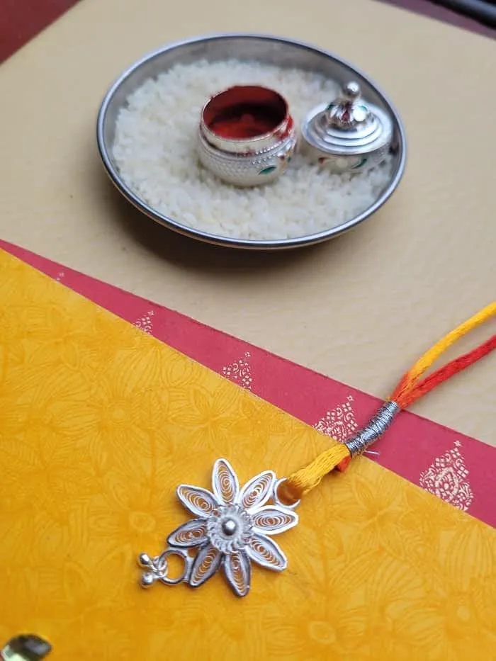 Divine - Silver Rakhi and Lumba Set