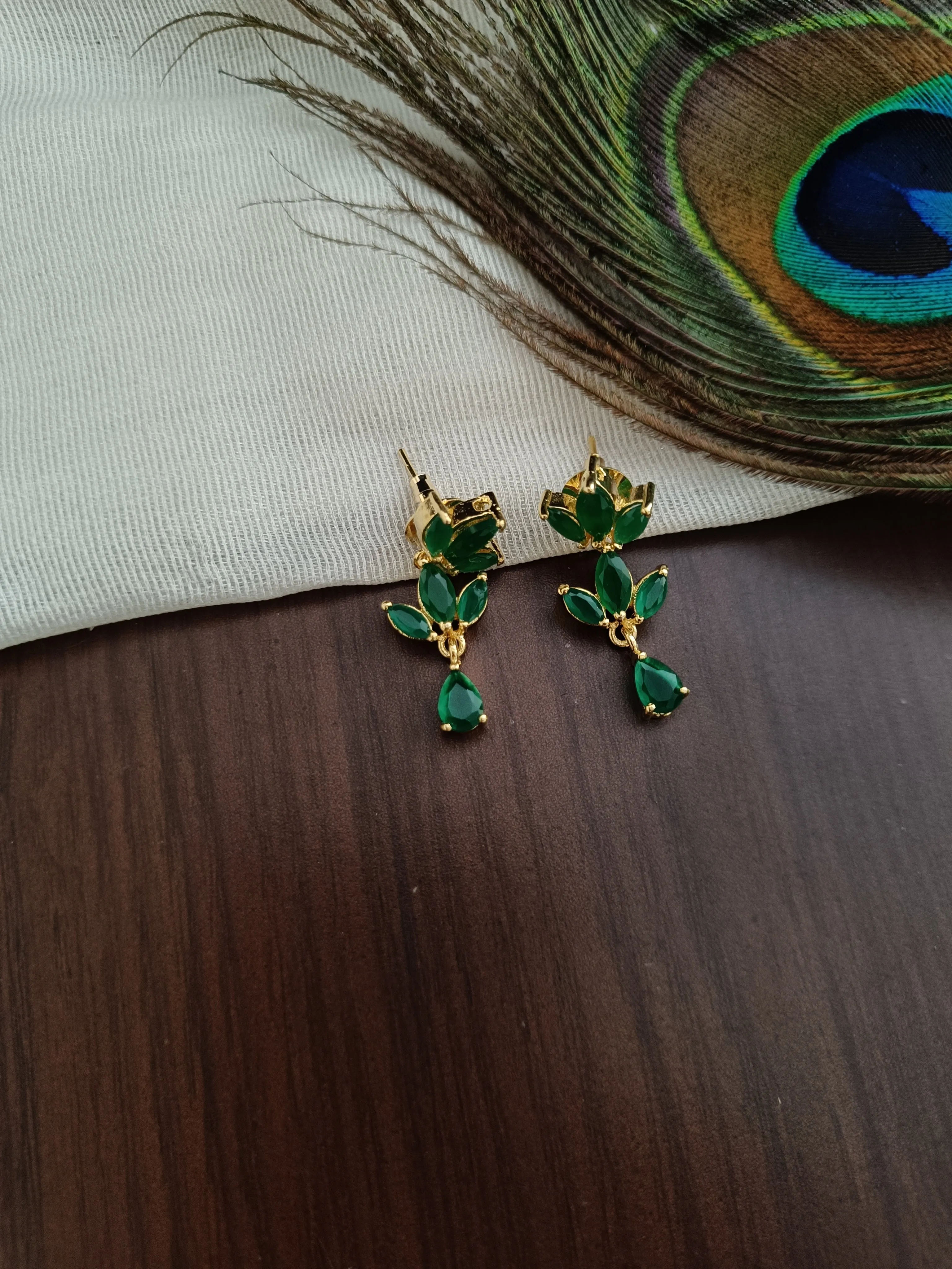 Elegant Zircon Long Set in Green Color