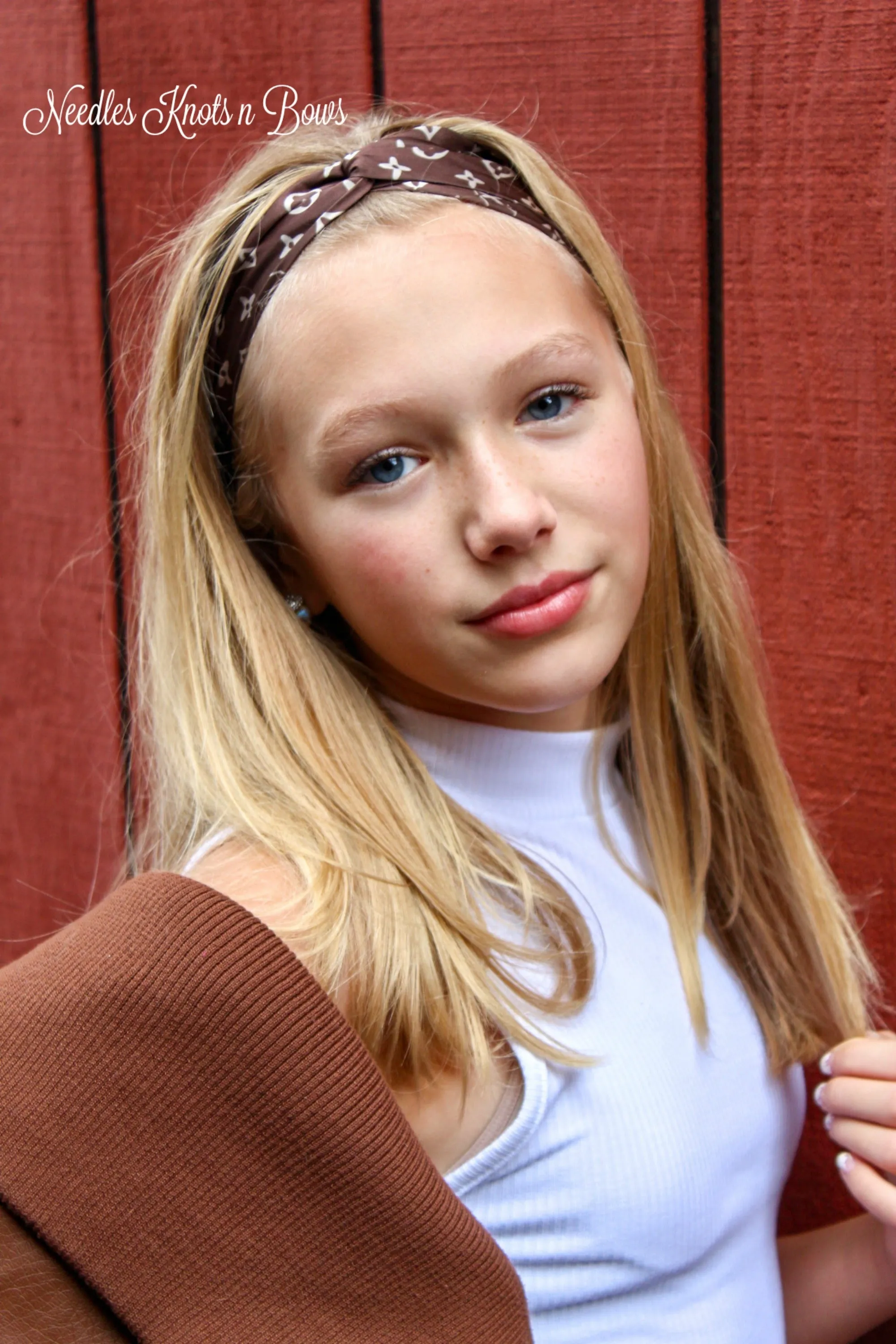 Girls Fashion Logo Headband, Girls Turban Style Headband, Hair Accessories, Black or Brown