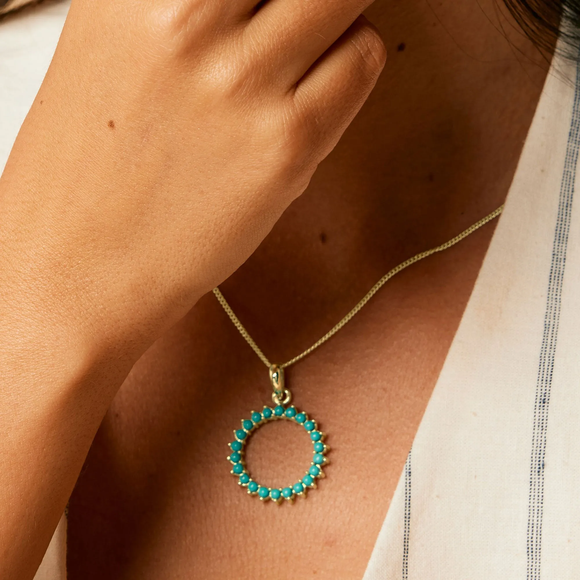 Halo Radiance Necklace - Gold Large