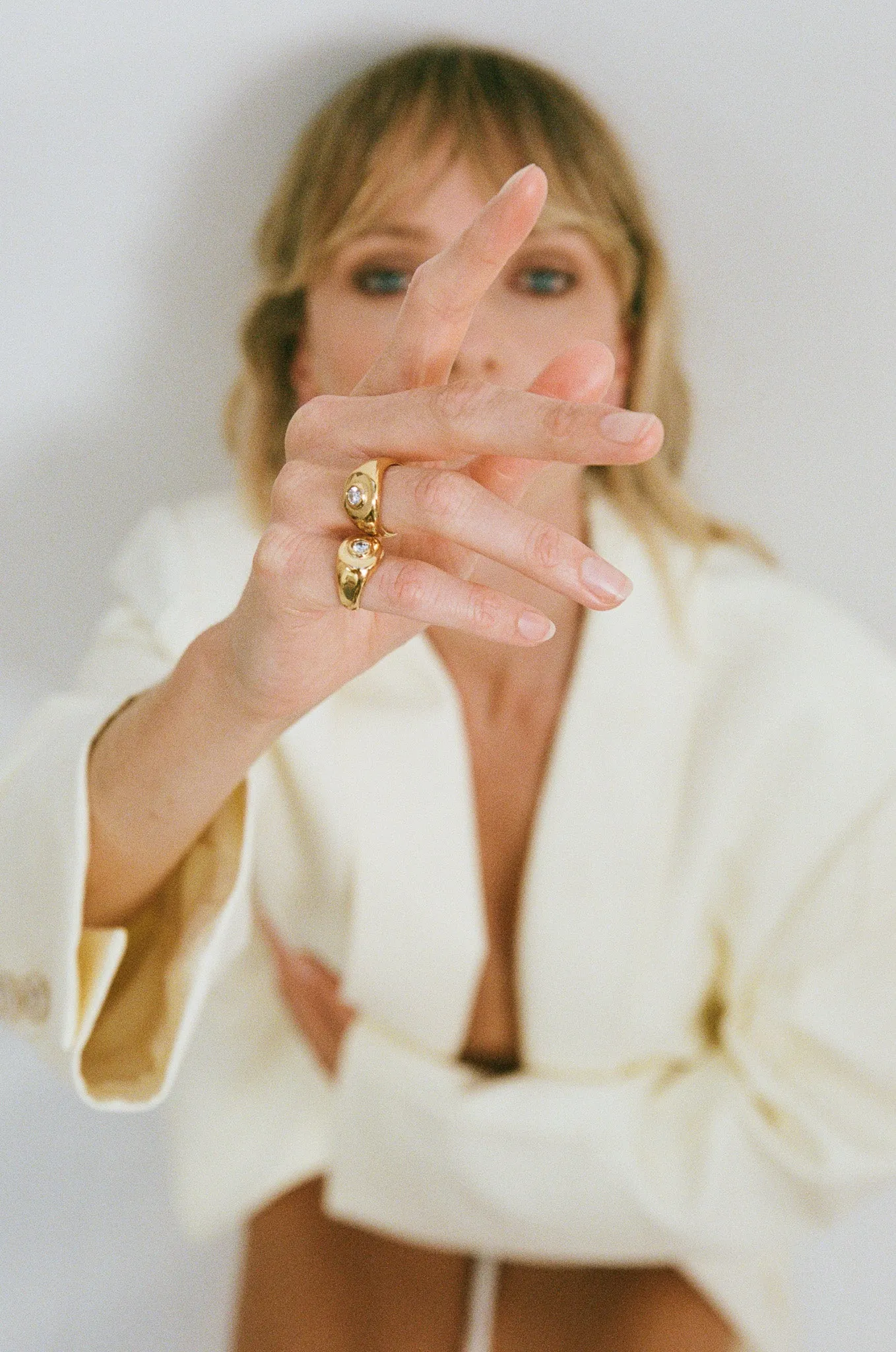 HERITAGE SIGNET RING - CLEAR