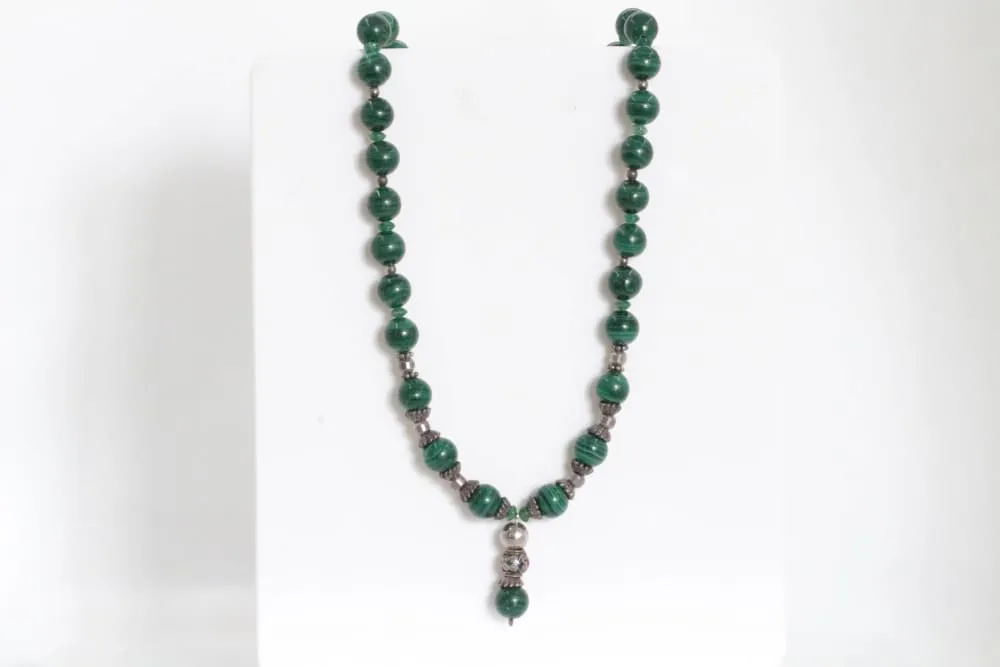 MALACHITE NECKLACE