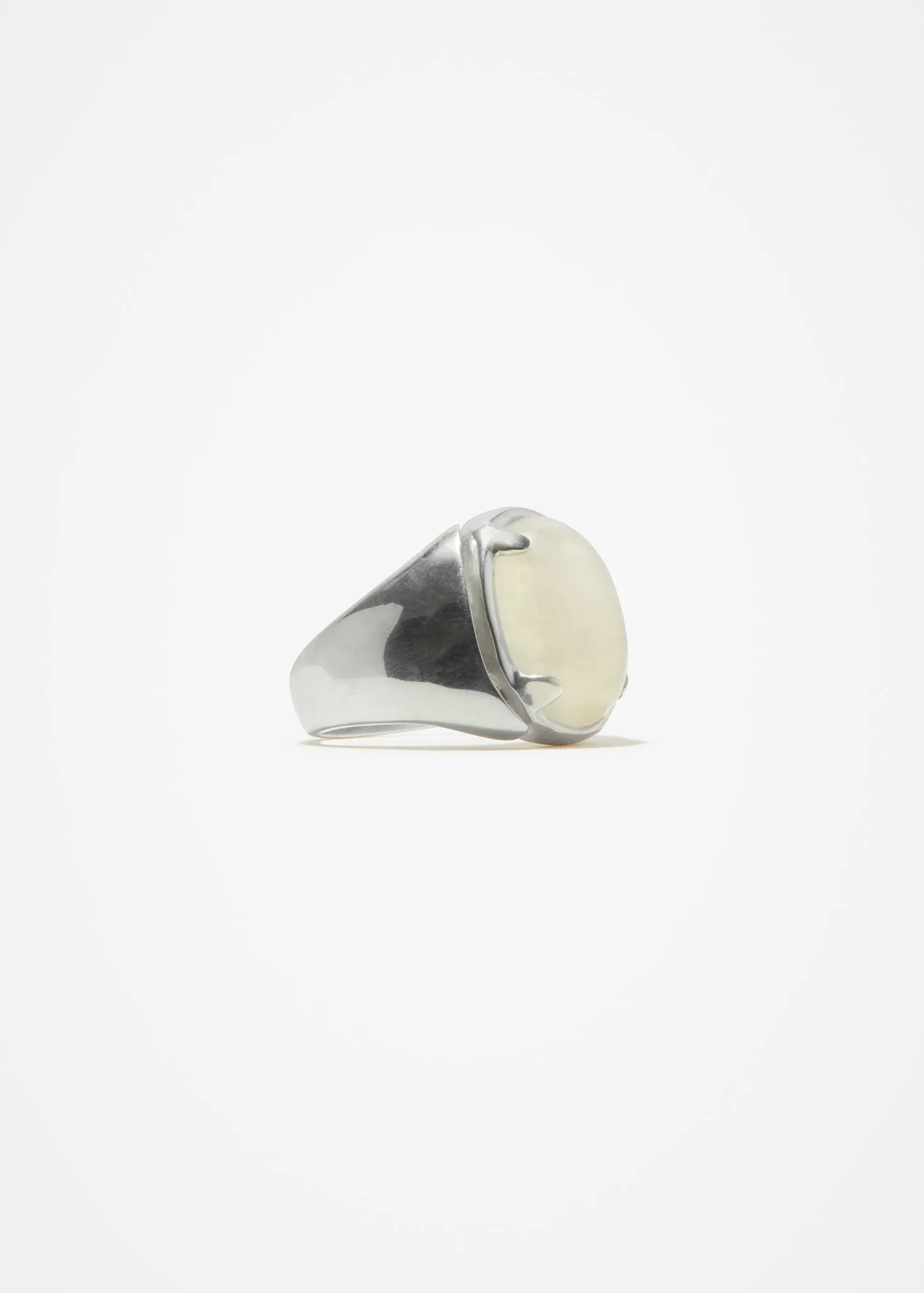 Molded Signet Ring | Moonstone