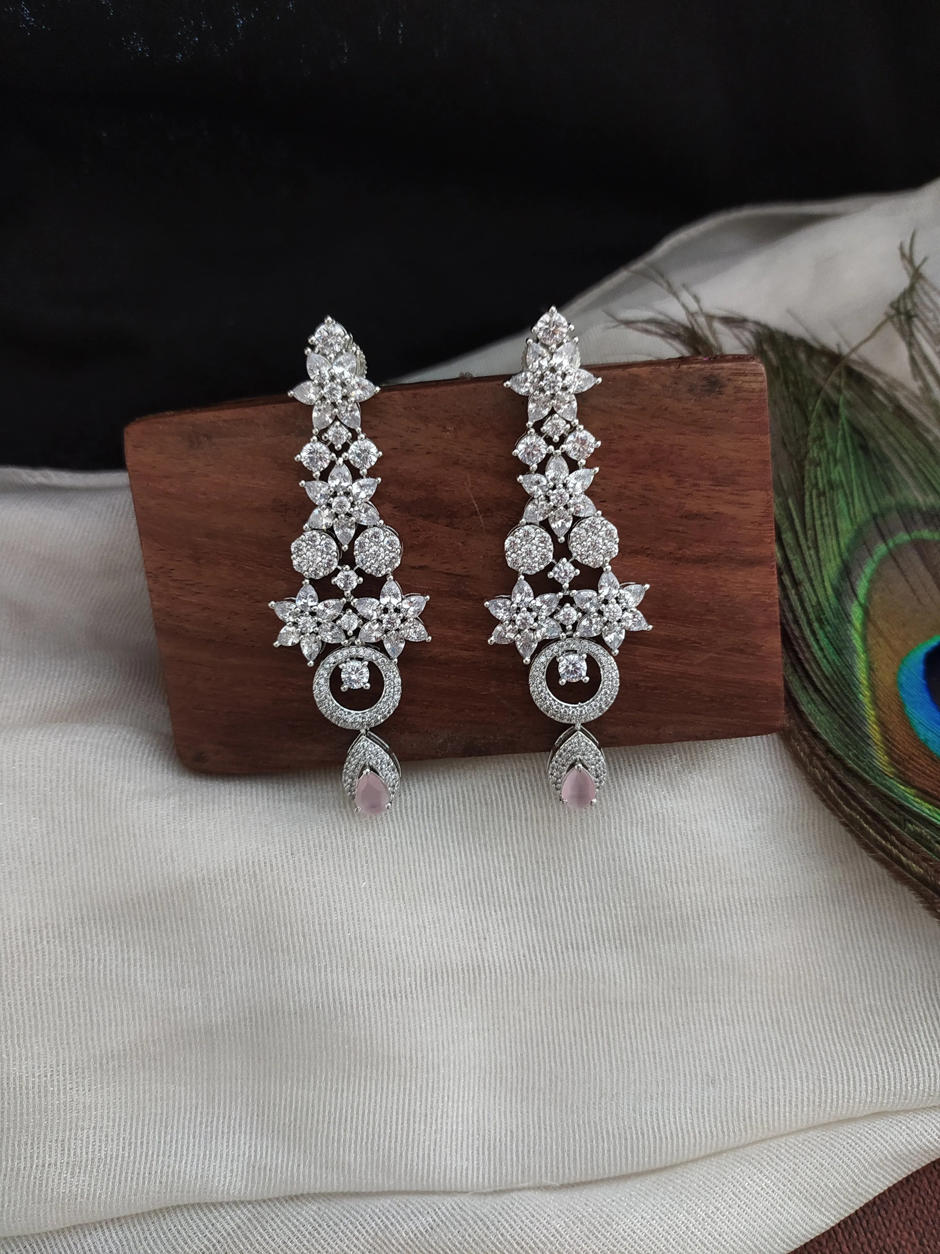 Moon and Star Design Silver Finish Zircon Necklace Set
