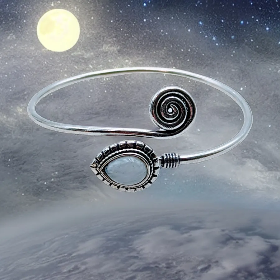 Moonstone - Cuff bracelet