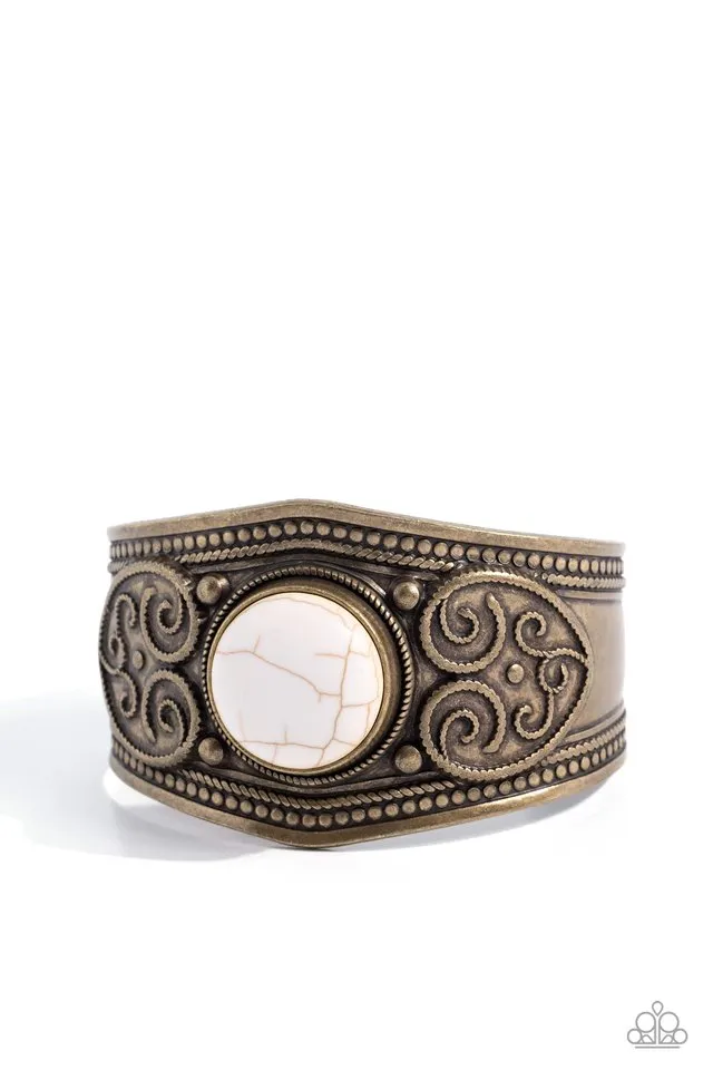 Paparazzi Bracelet ~ Prairie Romance - Brass