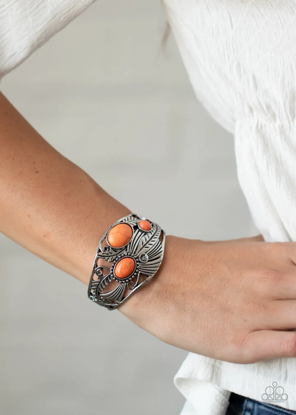 PAPARAZZI Mojave Moods - Orange Bracelet