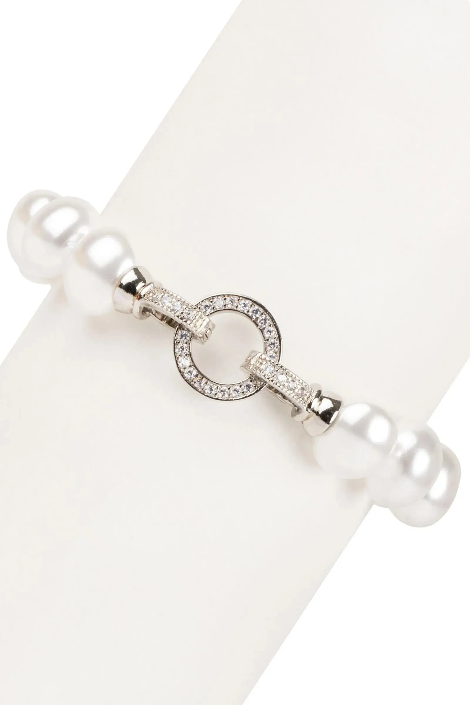 Paramount Pearl Bracelet