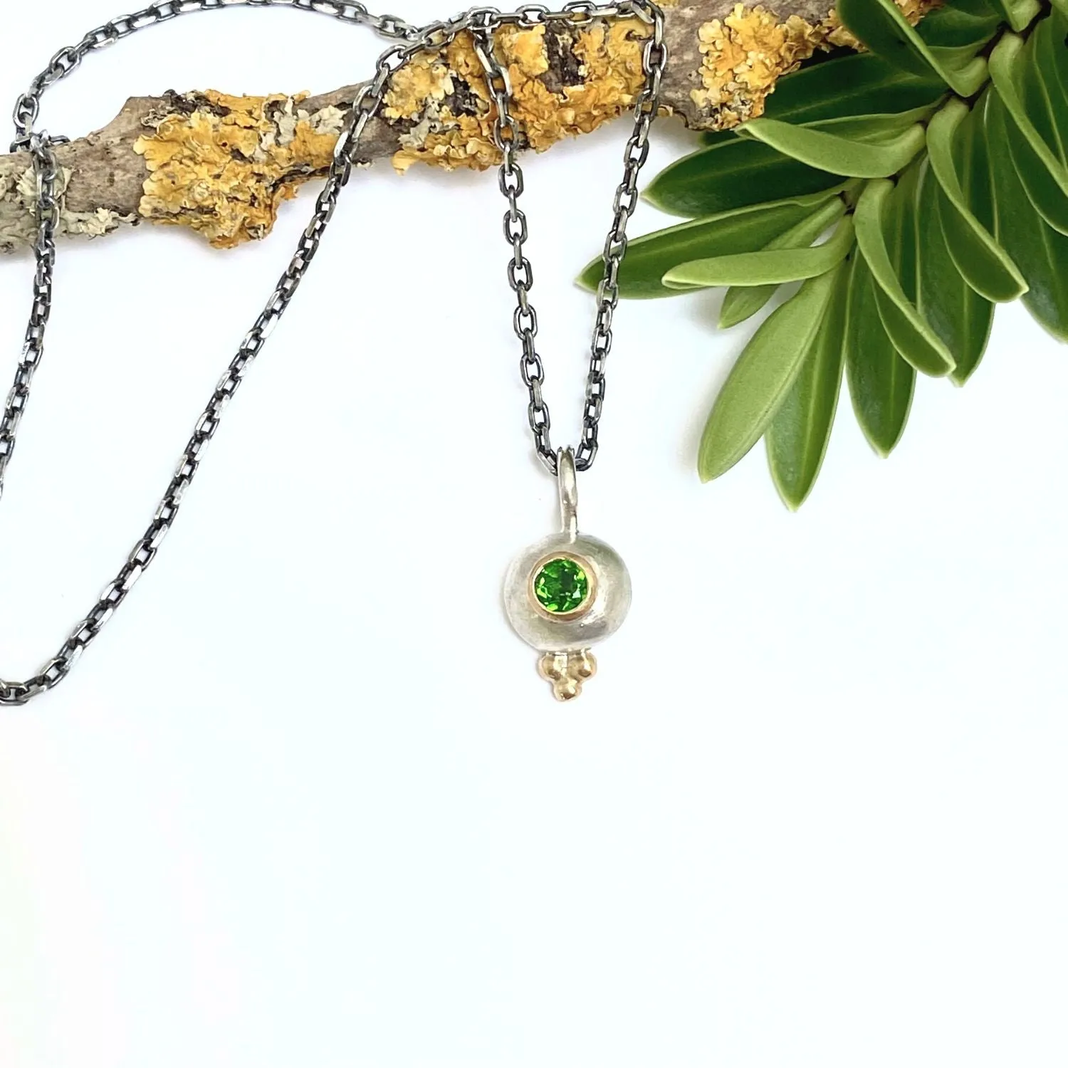 Silver and 18ct Gold, Chrome Diopside Pebble Necklace