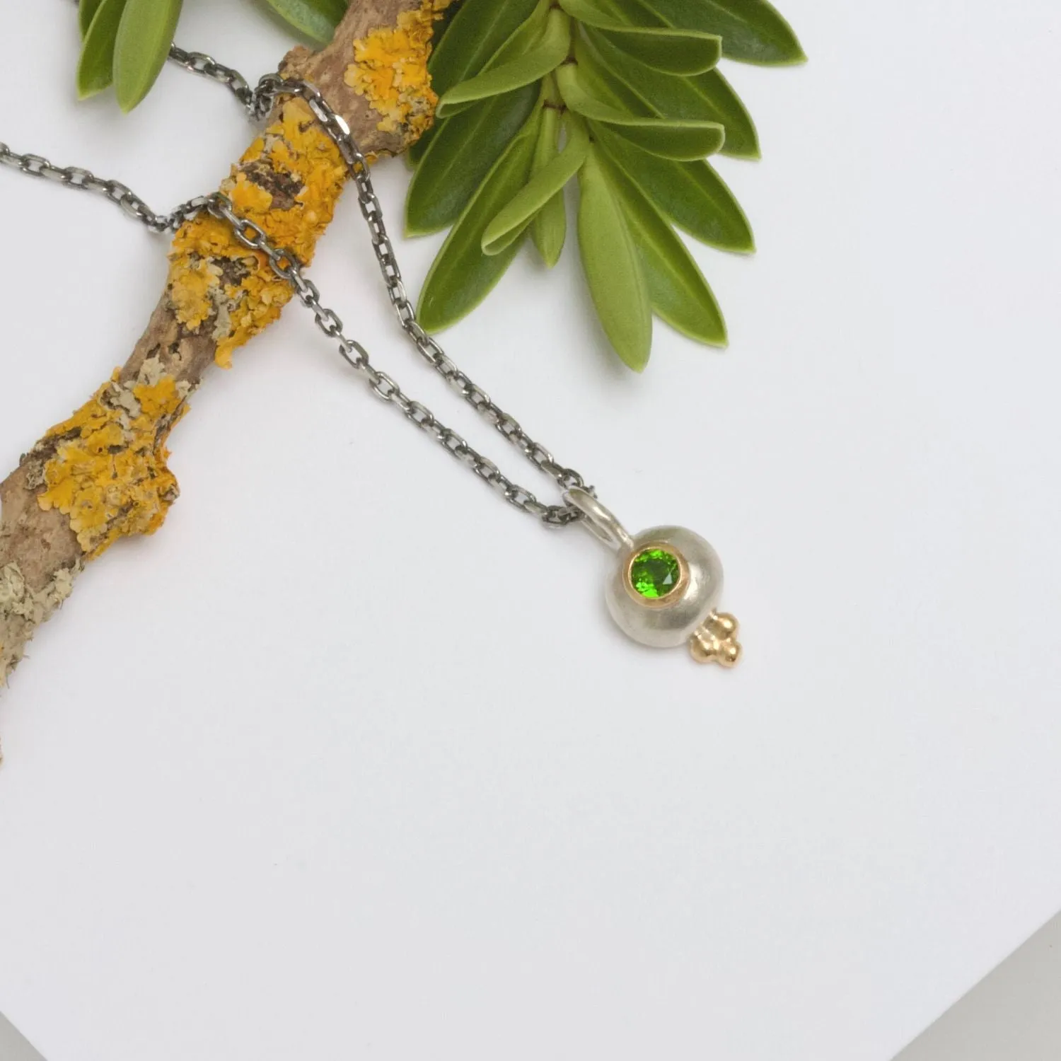 Silver and 18ct Gold, Chrome Diopside Pebble Necklace