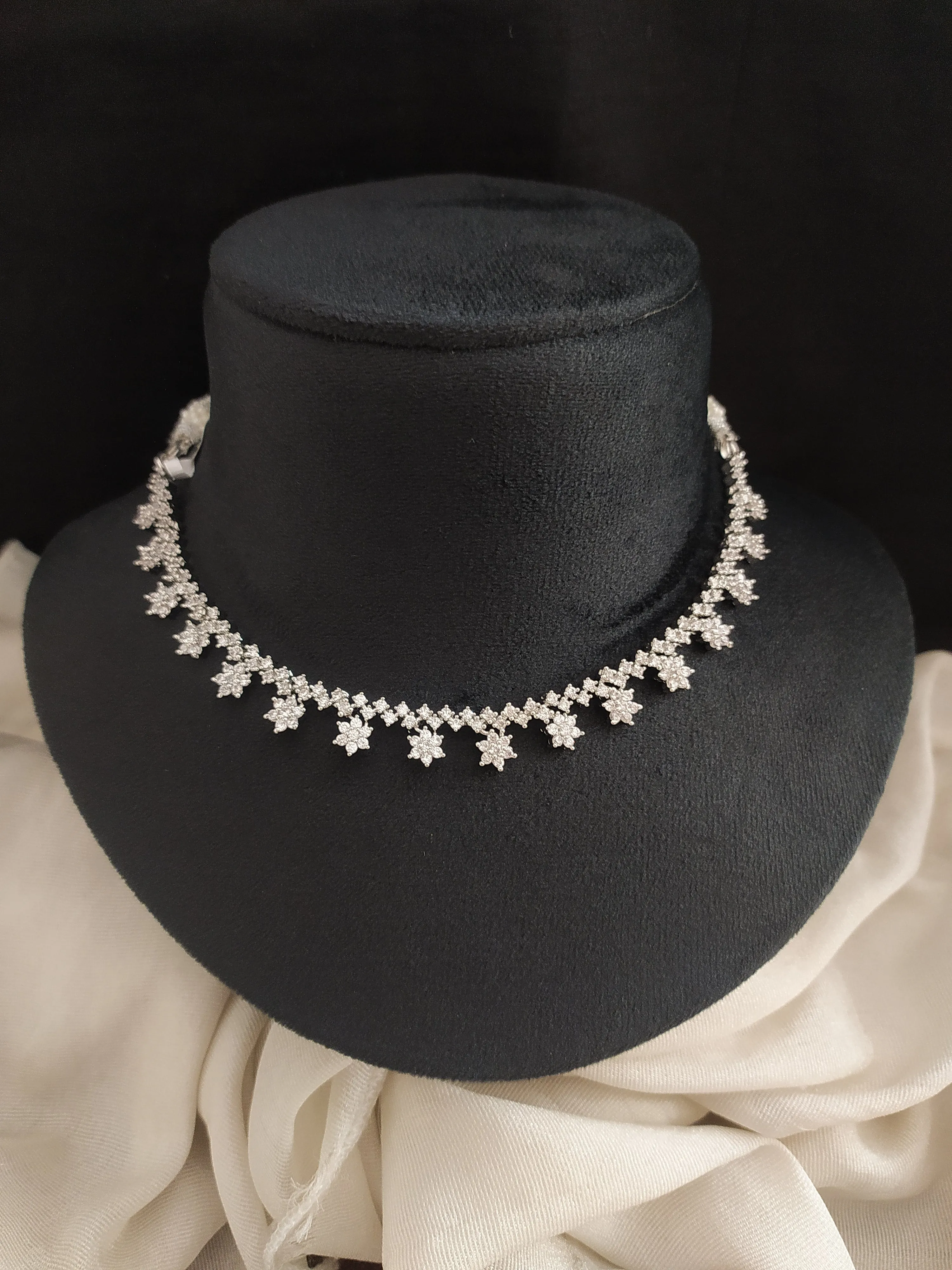 Single Layer Star Design Zircon Necklace Set