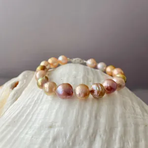 Spring 2023 Japan Kasumi bracelet with 14k white gold clasp