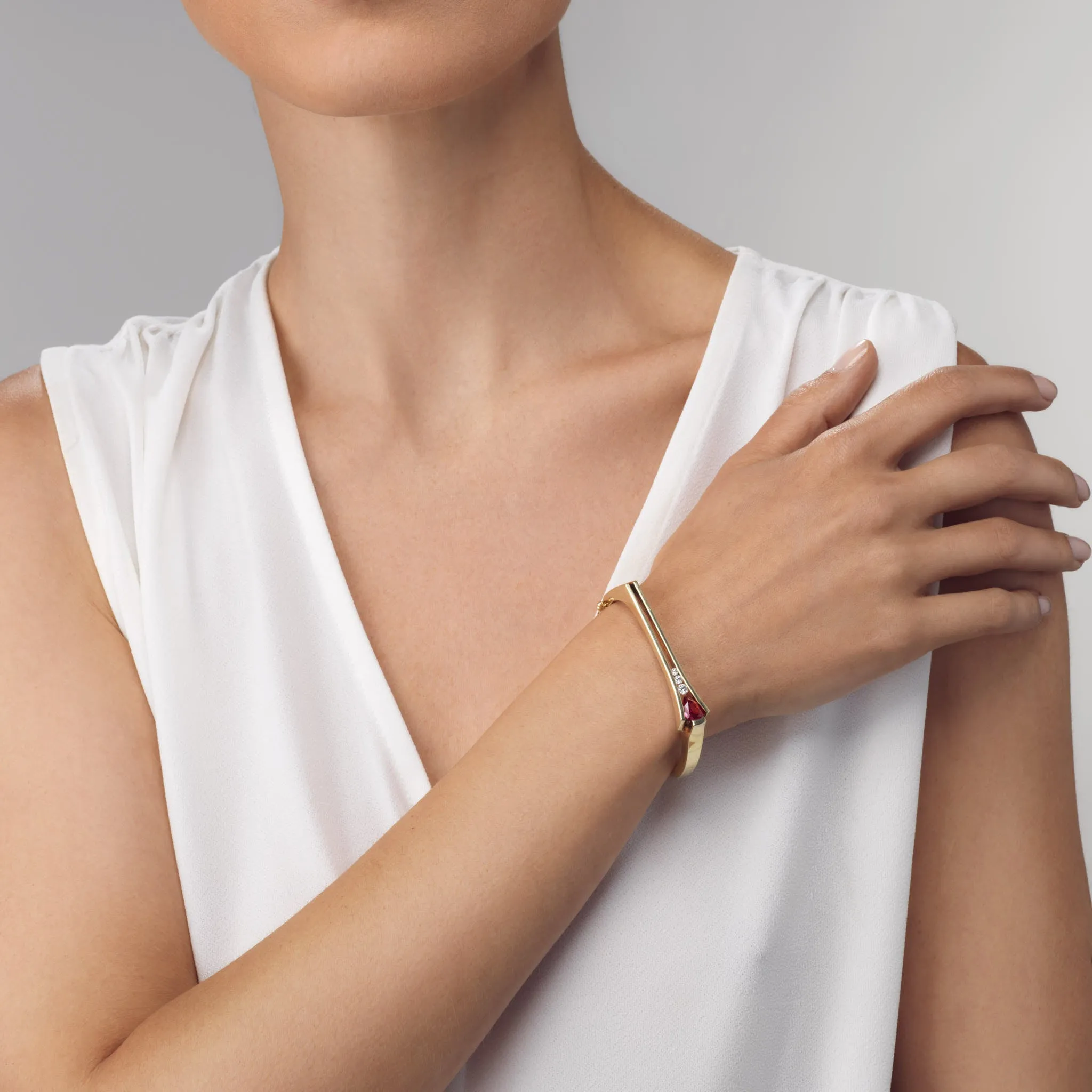 Venture Small Gemstone Bracelet with Diamonds