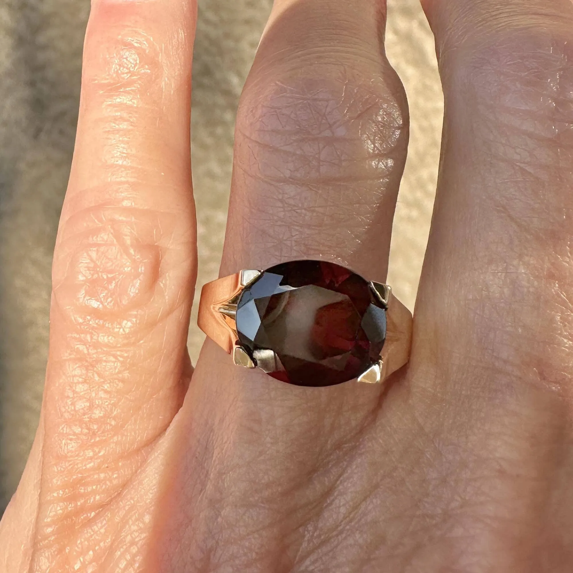 Vintage 10K Gold East West 6.25 CTW Garnet Ring, Signet Style