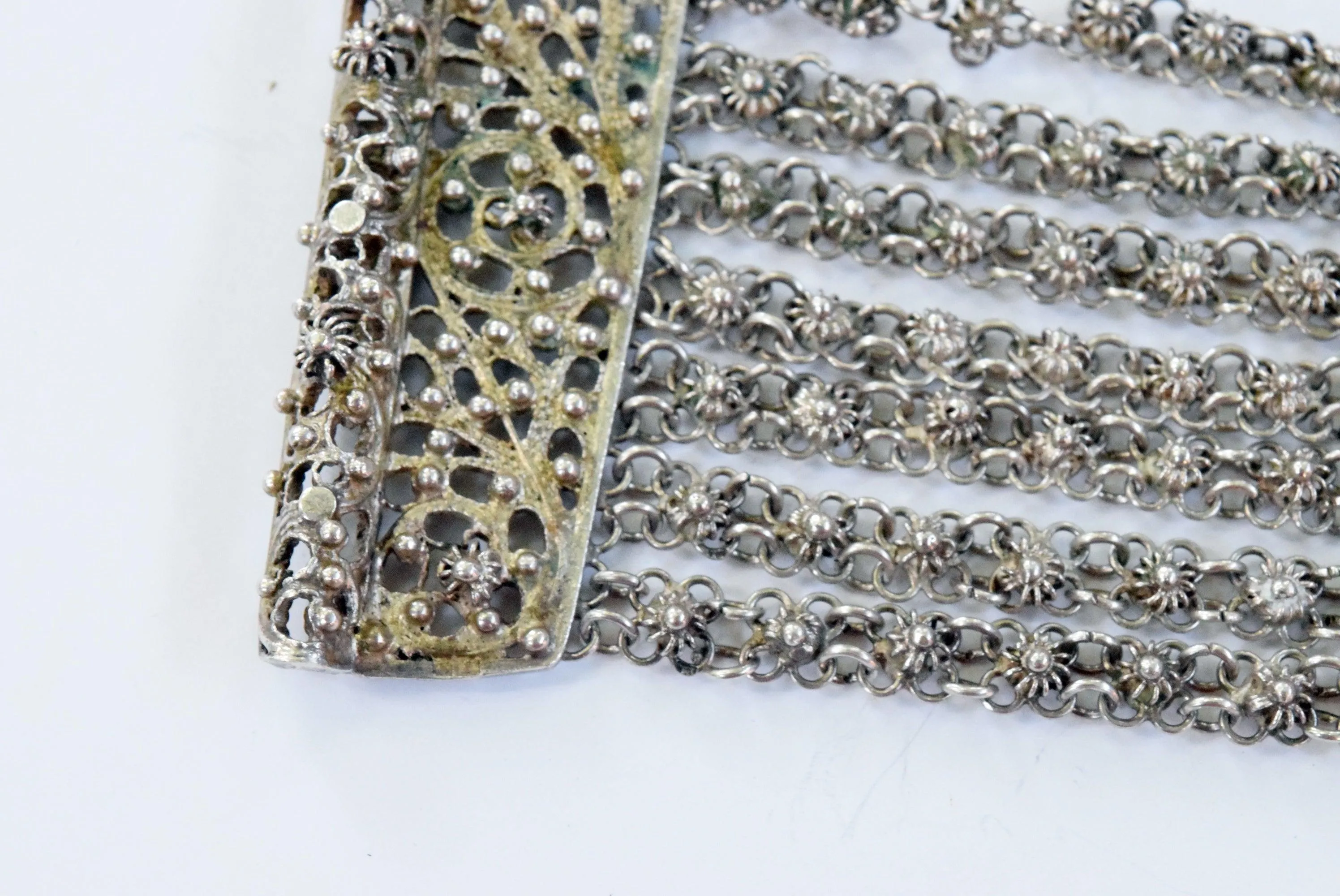 Vintage Ottoman Style Silver Filigree Egyptian Link Bracelet from the 1930- 31