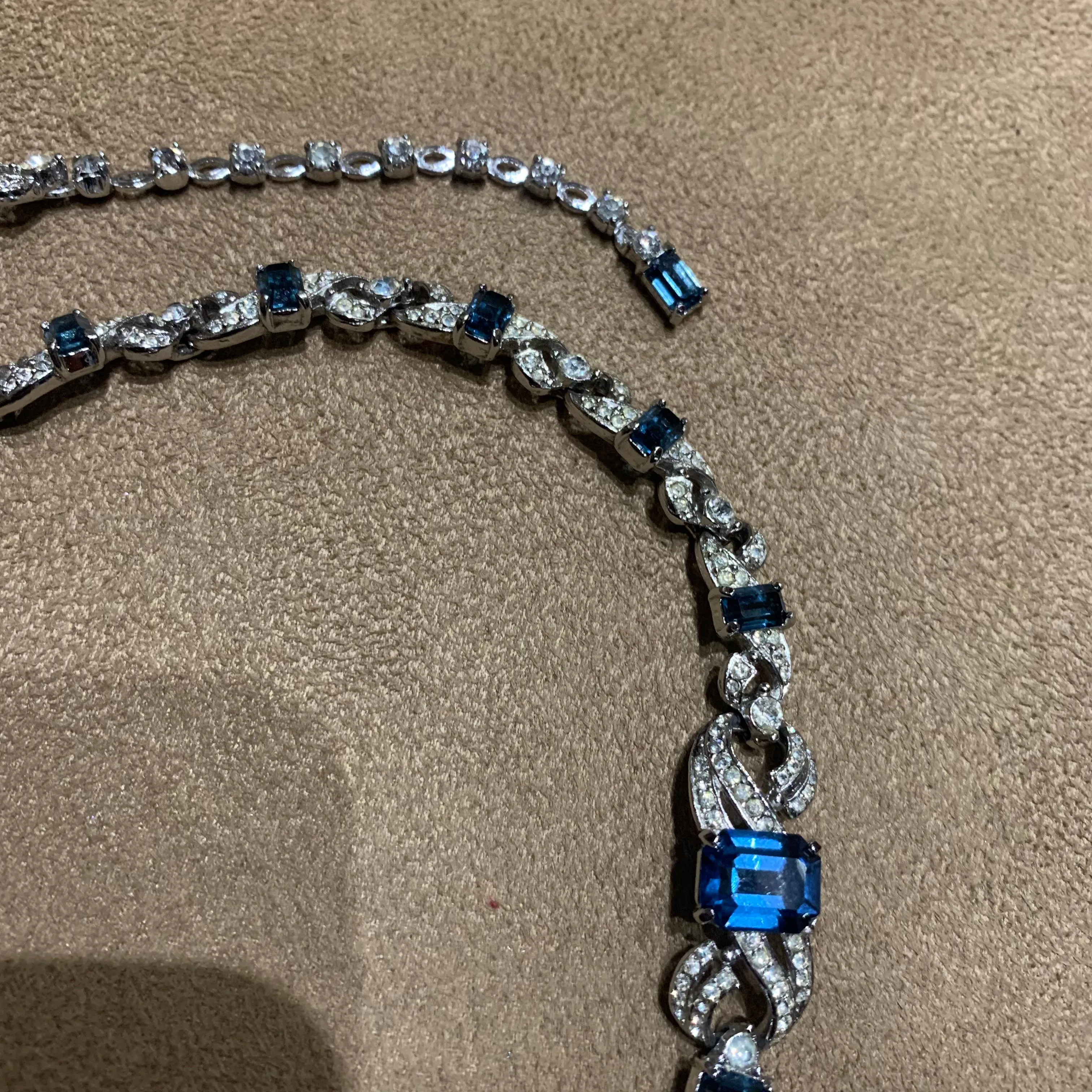Vintage Sapphire Blue necklace