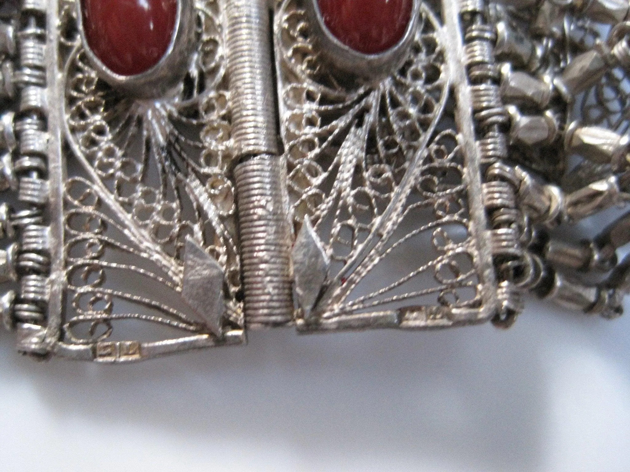Vintage Silver and Carnelian Egyptian Link Bracelet from the 1930s