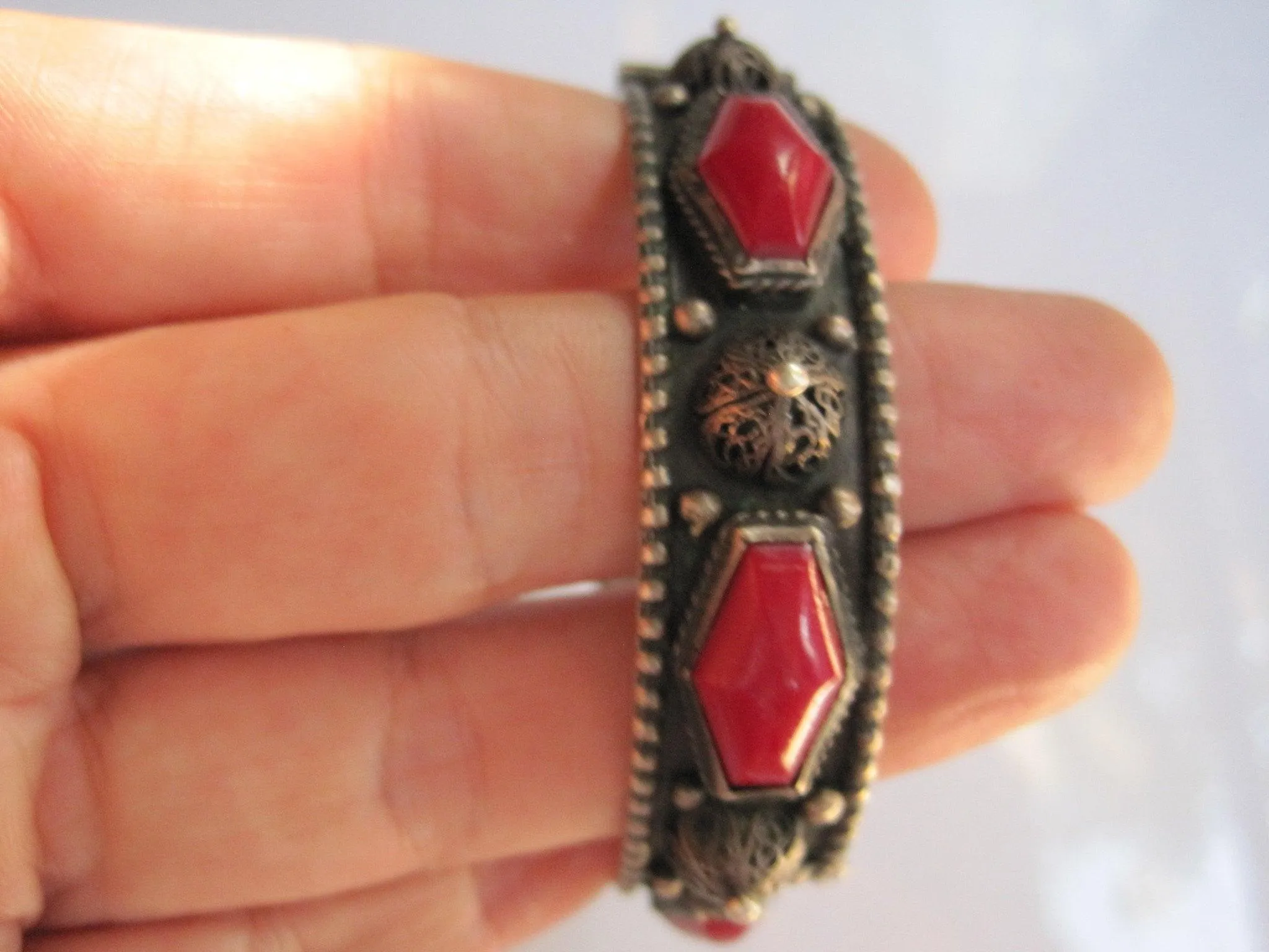 Vintage Silver Hinged North African Berber Bracelet with Red Stones
