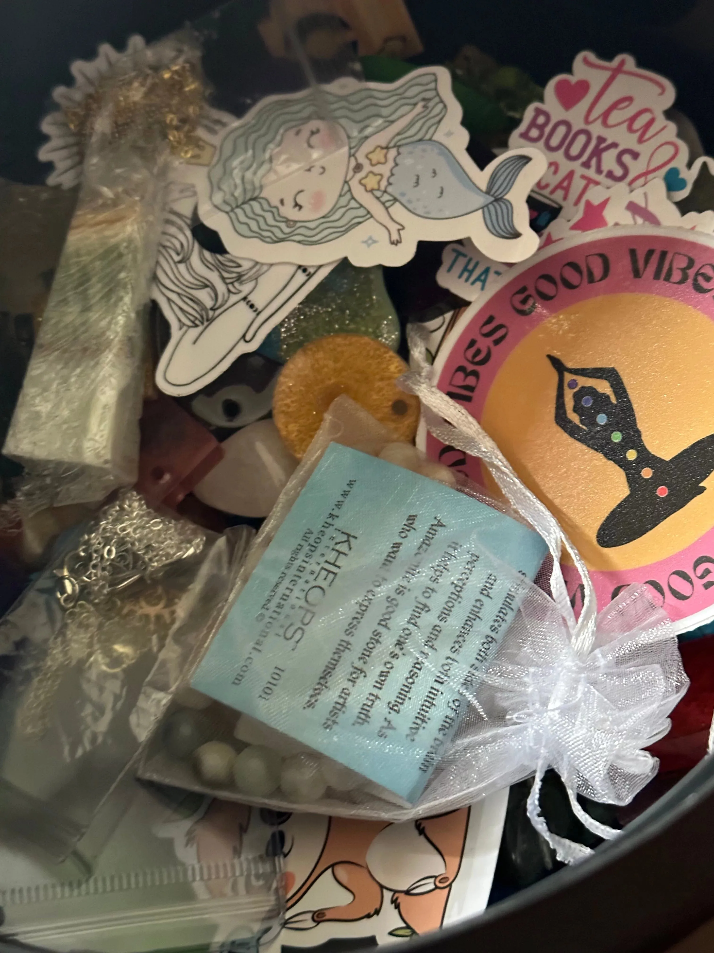 Witchy Crystal Confetti
